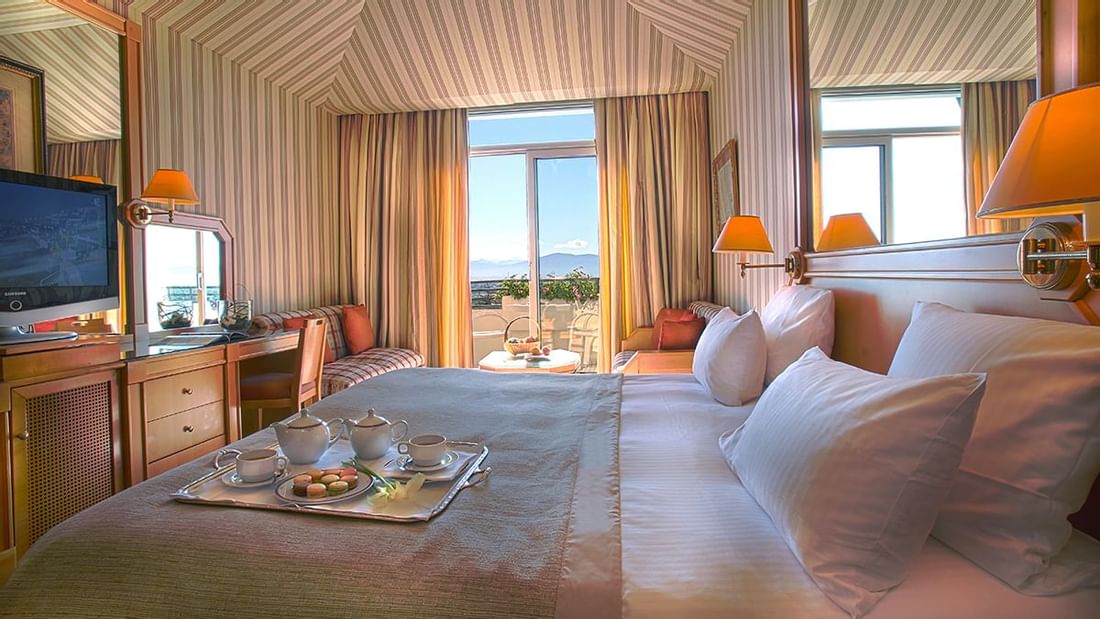 Chambre Deluxe avec vue sur les Alpes.