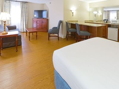 Music Road Resort Hotel - Family Suite Kitchenette View