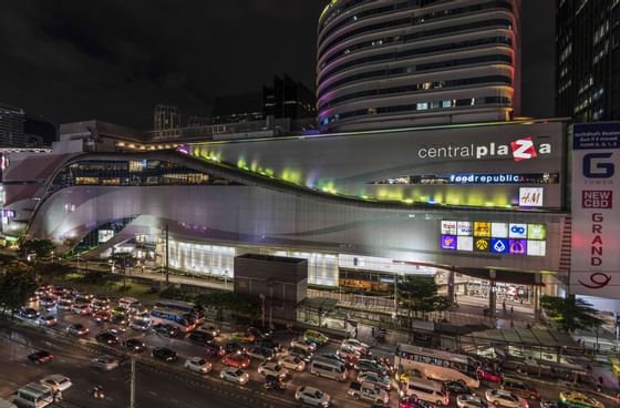 Central plaza near Maitria Hotel Rama 9