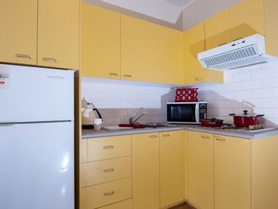 UniLodge 570 Swanston_Kitchen in a 2 bedroom small apartment