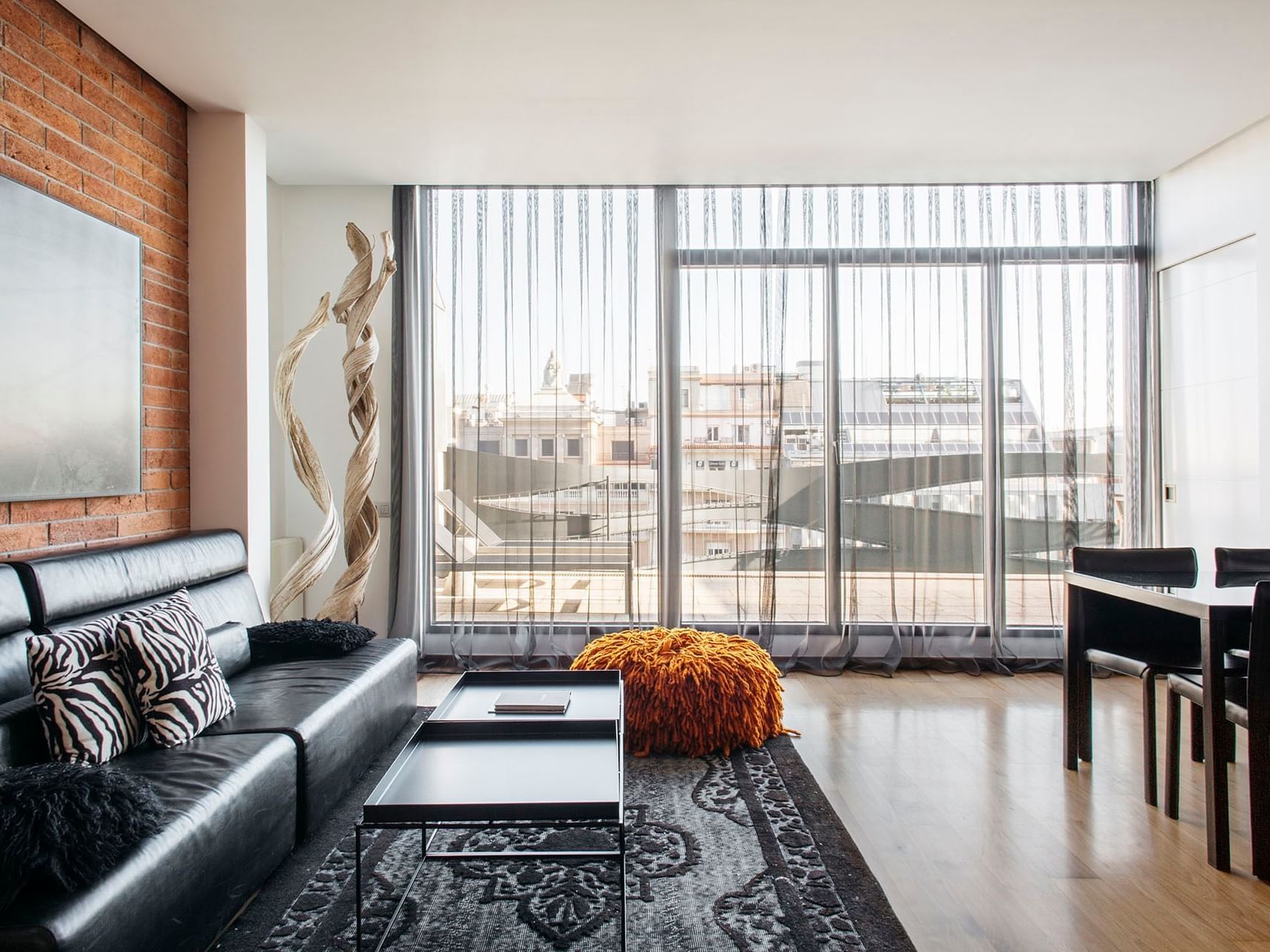Living room of Penthouse suite at Barcelona Apartments