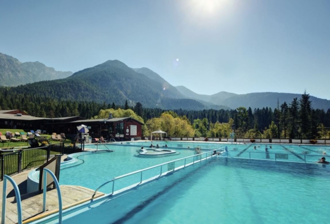 Fairmont Hot Springs Resort pool