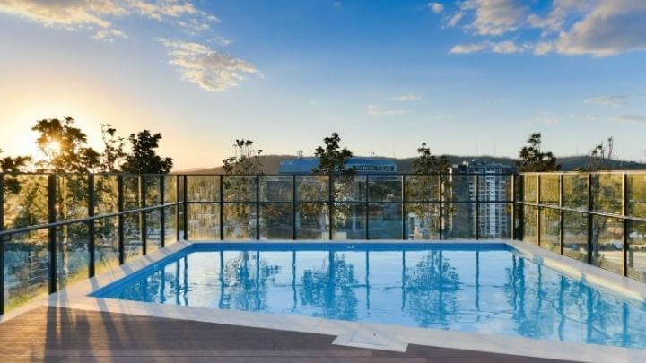 UniLodge Toowong - Rooftop Pool