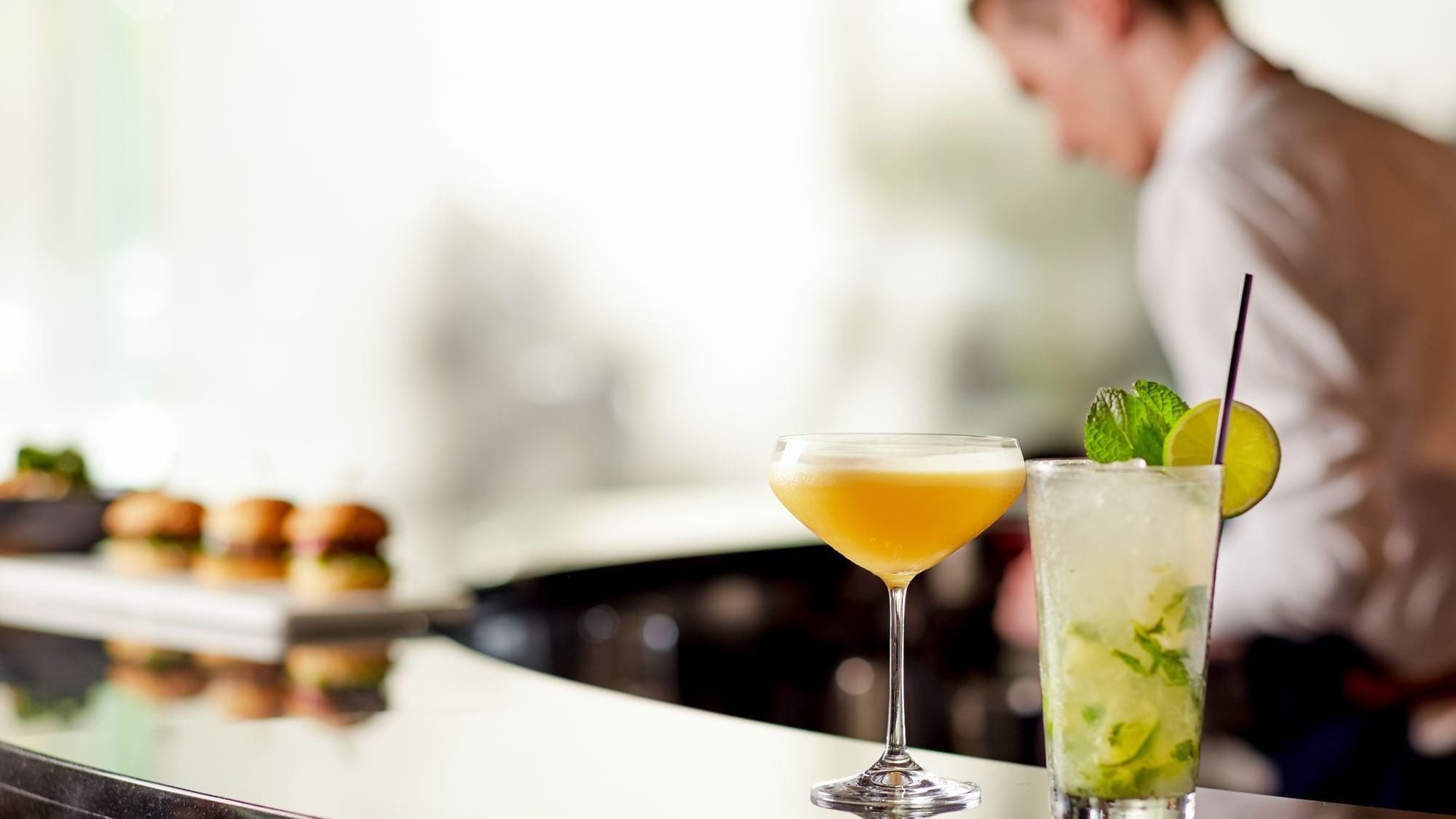Dining at Pullman & Mercure Melbourne Albert Park