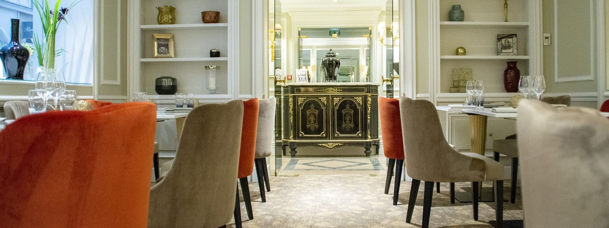 Le Céladon Restaurant interior at Hôtel Westminster - Paris