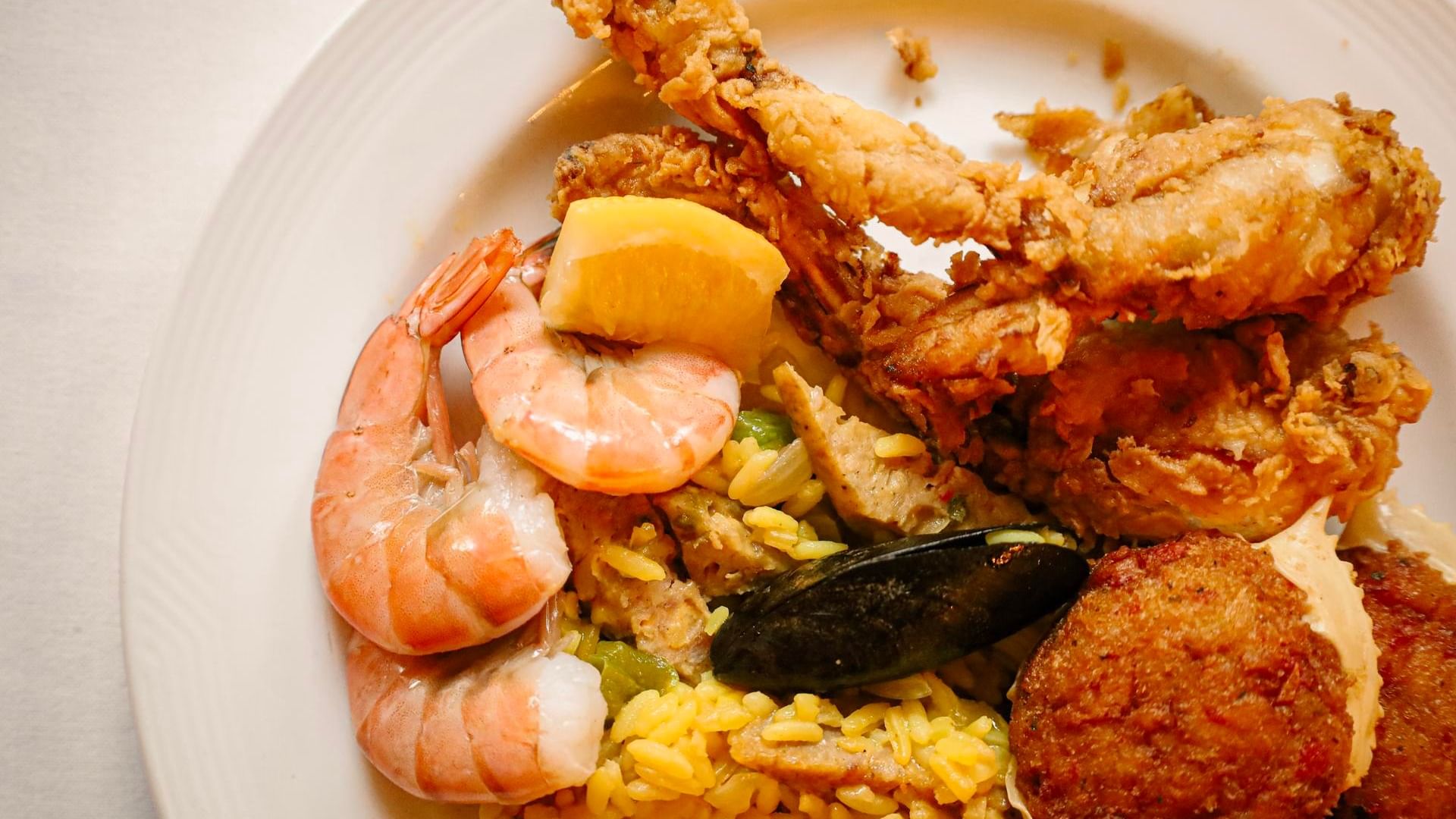 {item.first_photo.alt}