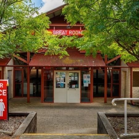 UniLodge @ UC - Great Room Common Area