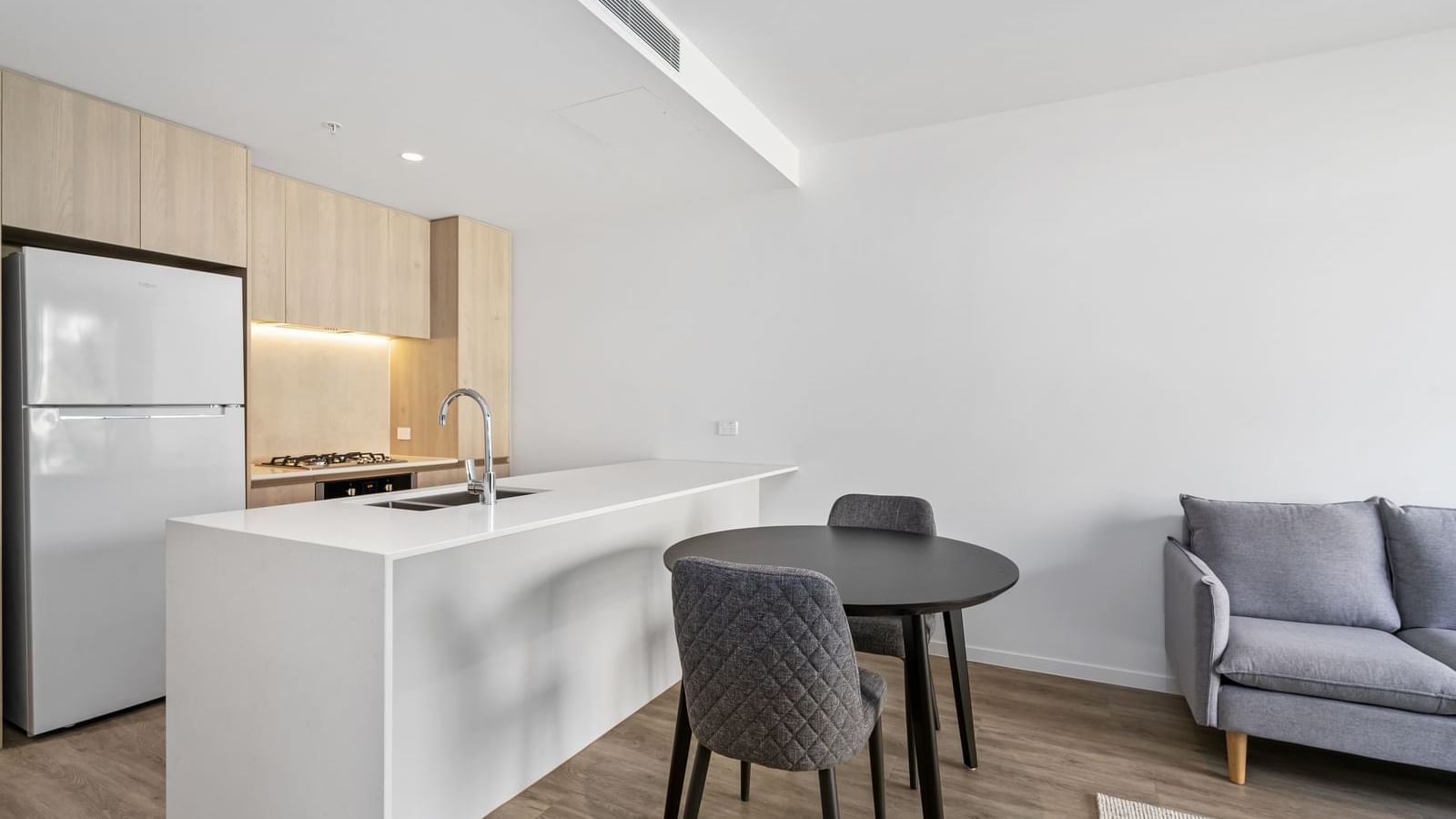 2 Bedroom Apartment - fully furnished