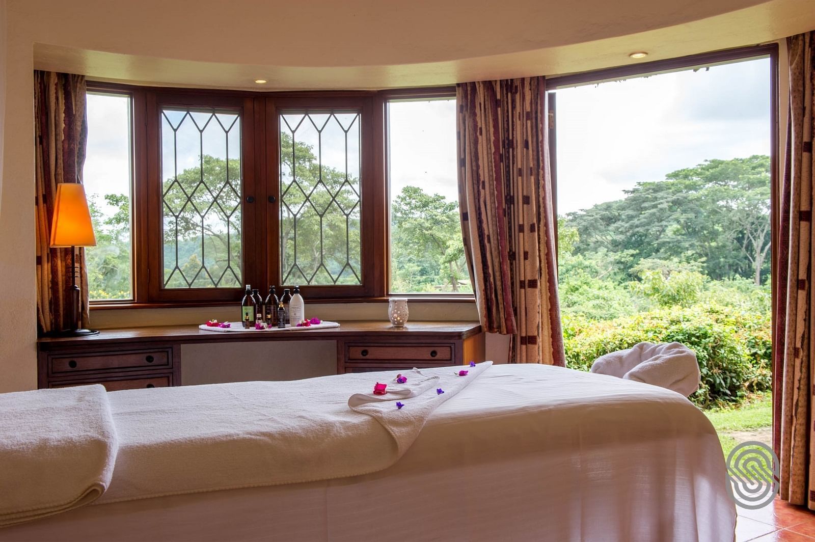 A relaxing Massage bed in the Spa at Arusha Serena Hotels