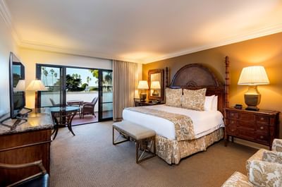 Modern Parkside Partial Ocean View King at Santa Barbara Inn featuring a king bed, elegant decor and a cozy balcony terrace