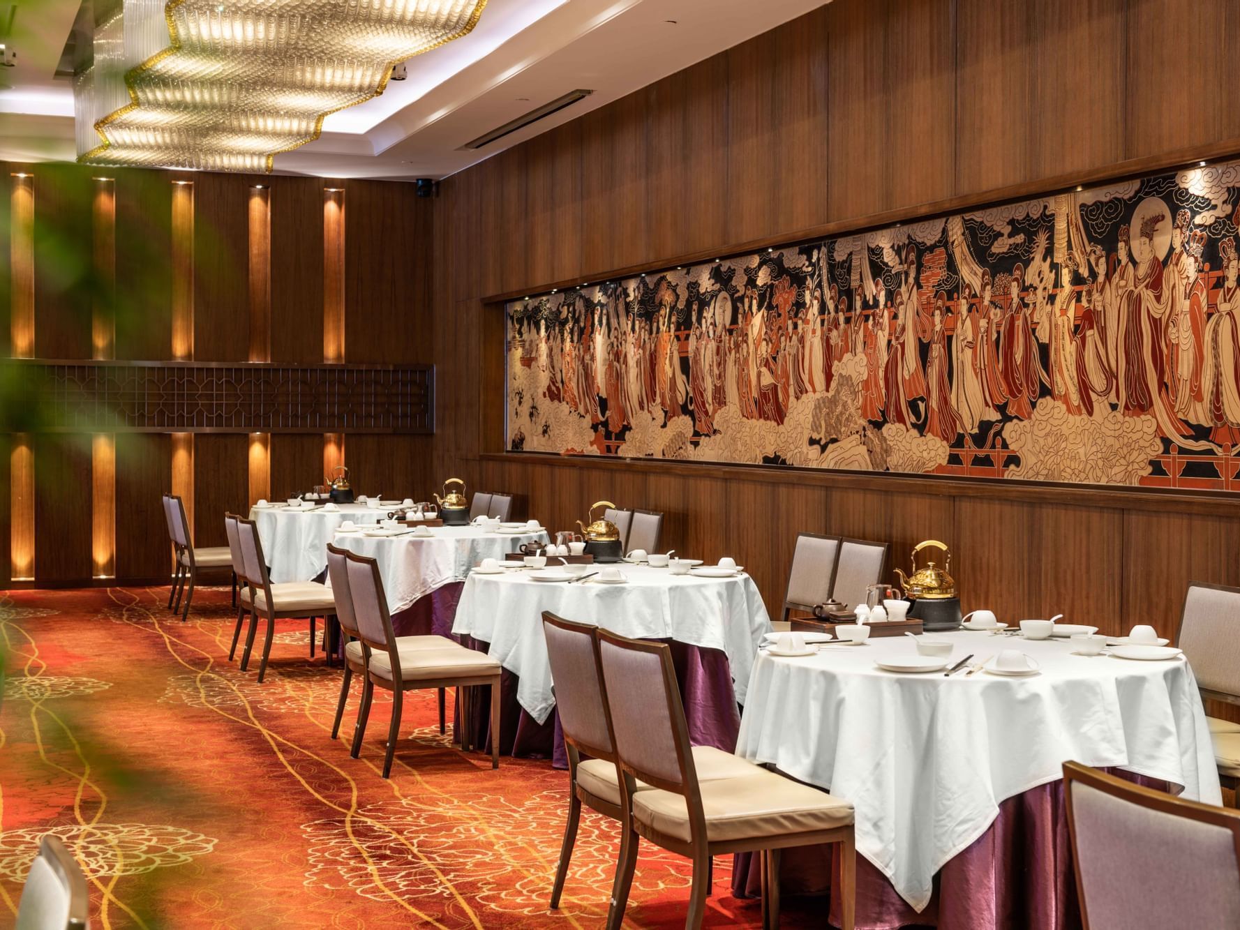 Dining tables set-up in Hongtu Hall at White Swan Hotel