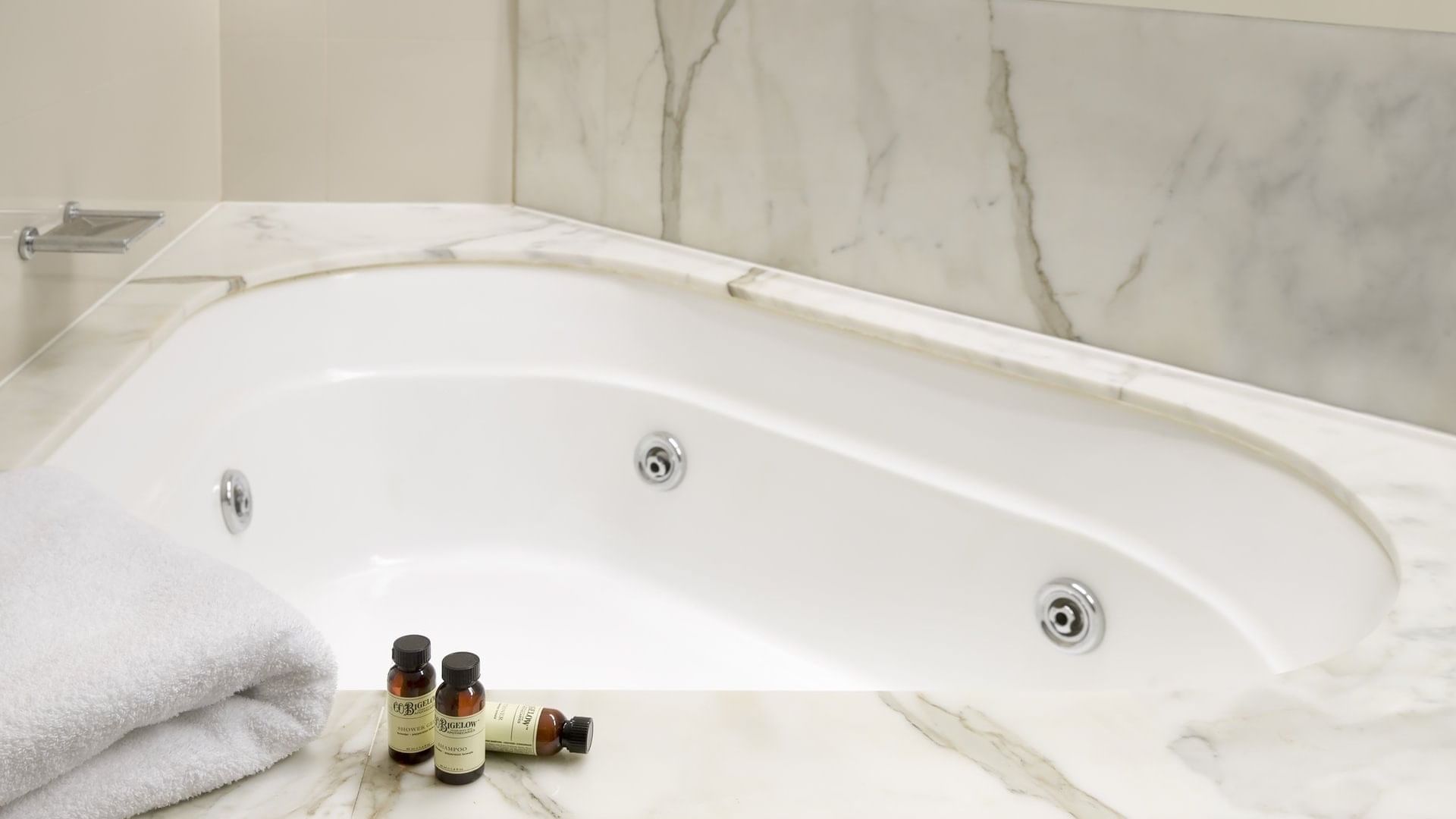Close up of tub in Suite bathroom at Pullman Quay Grand Sydney