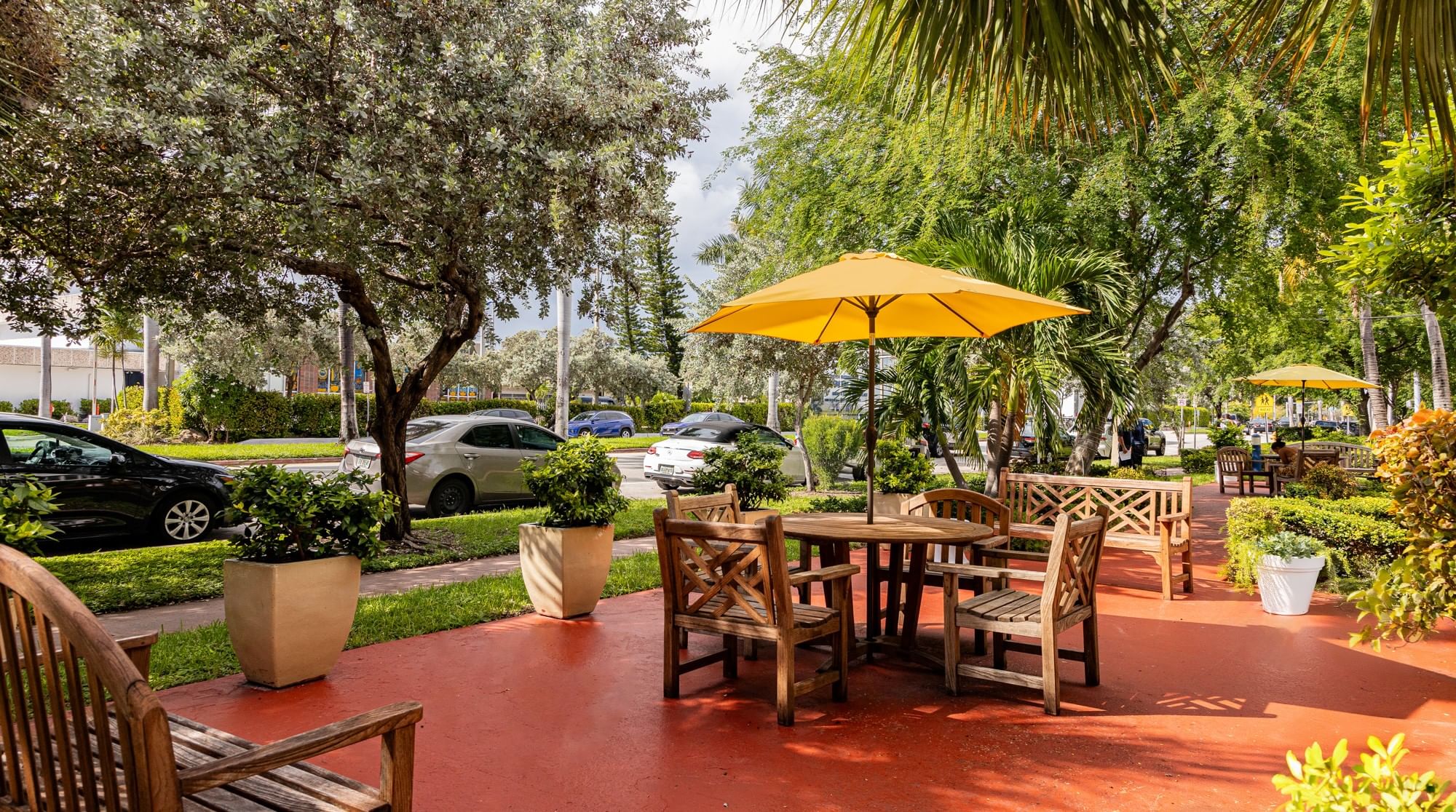 Tradewinds Apartment Hotel — photo 46 of 60