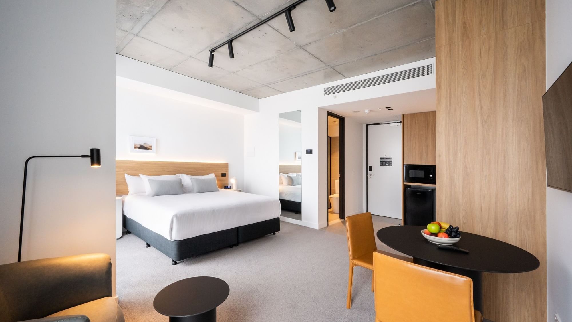 Executive Premium Apartment | Accommodation near Marvel Stadium