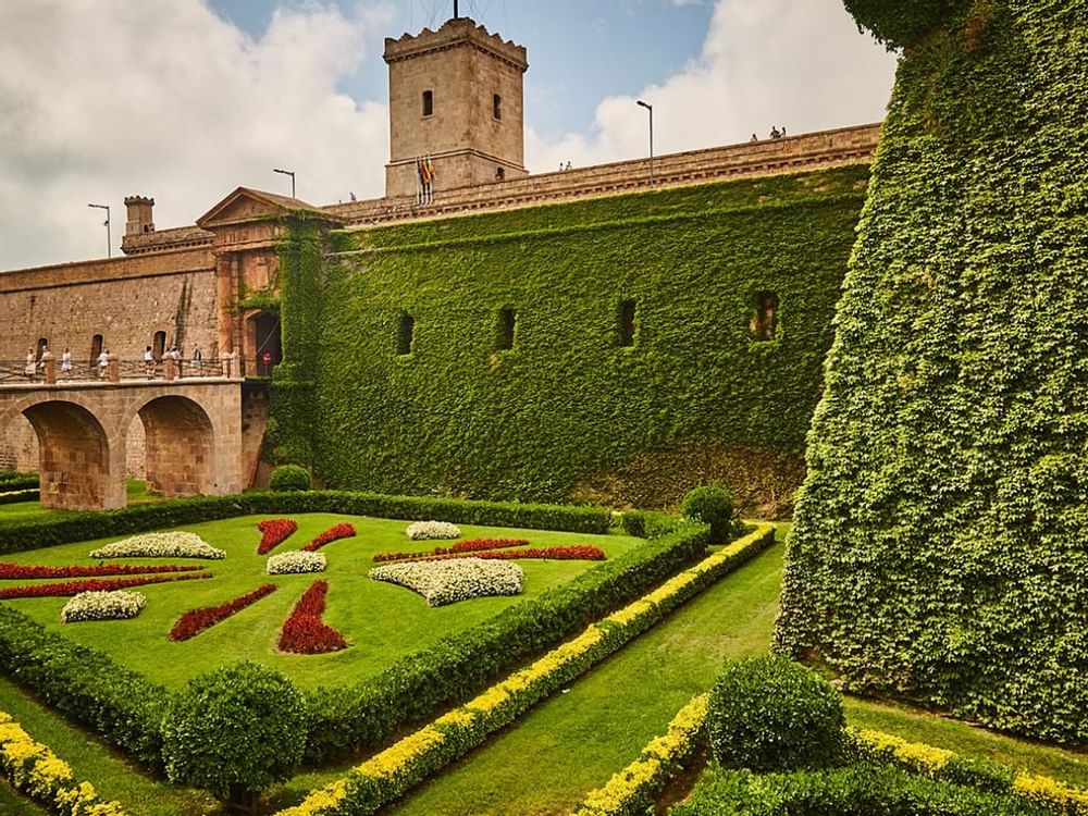 castillo-montjuic