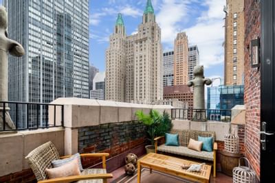Hemingway Suite balcony at Lexington