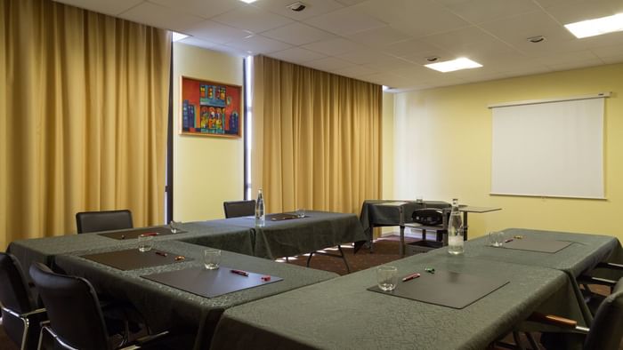 Interior of a meeting room at Actuel Hotel