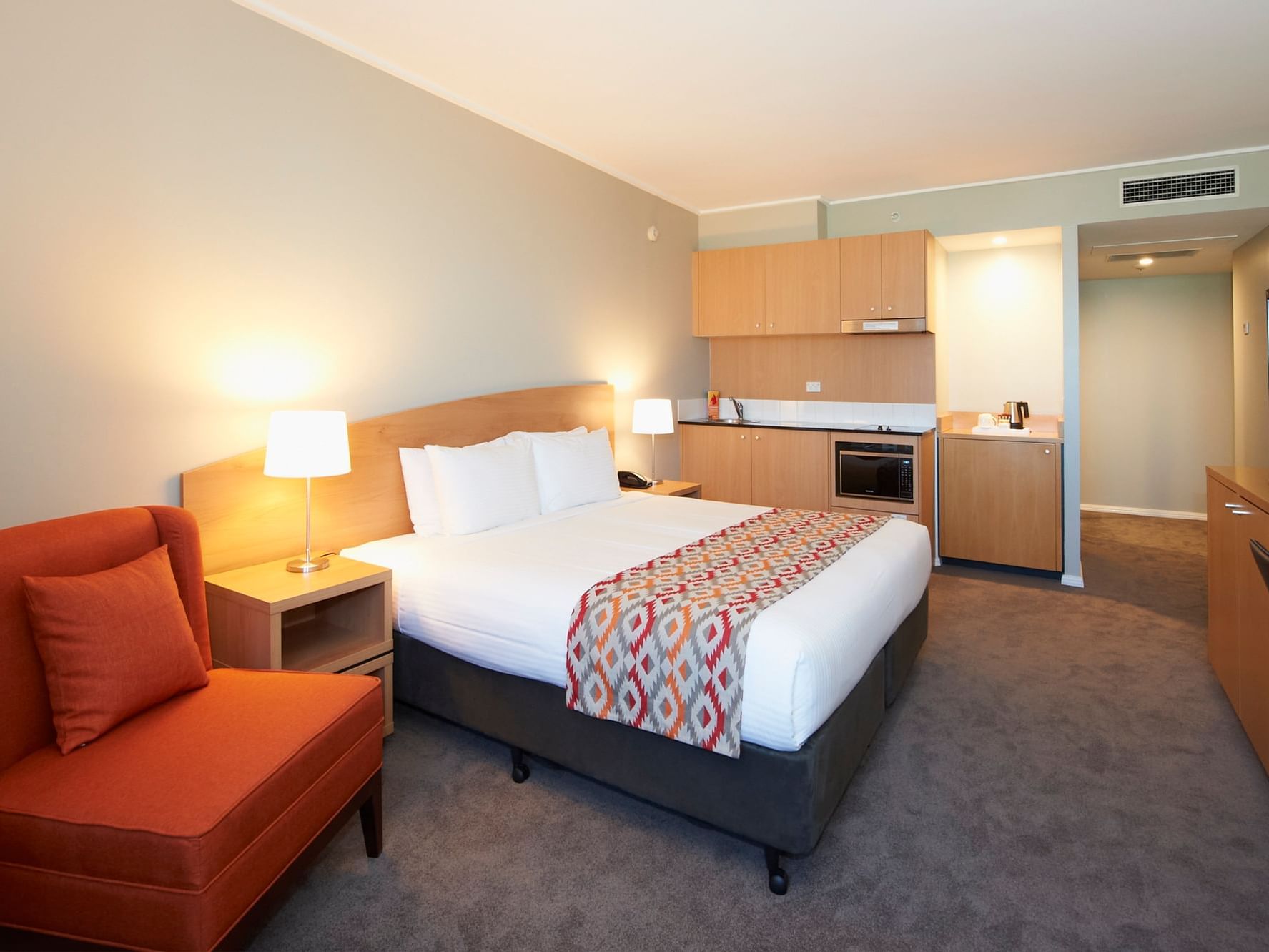 Double bed in Studio Apartment, Nesuto Parramatta Sydney Hotel