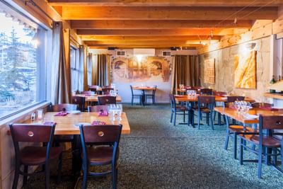 Dining area in Petra's Bistro and Wine Bar at Alpenhof Lodge
