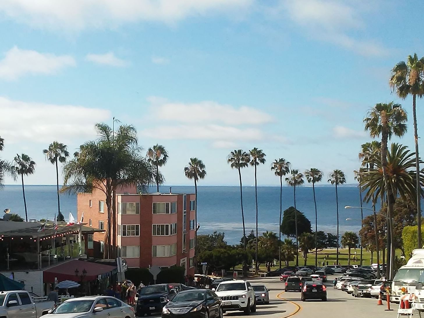 Distant view of the street & hotel, Inn by the Sea at La Jolla