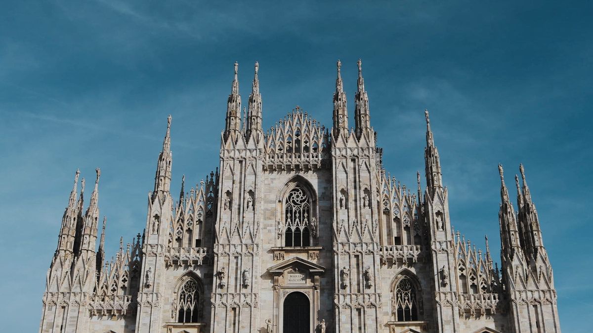 A walking tour of the Milanese districts to discover the city’s multifaceted spirit
