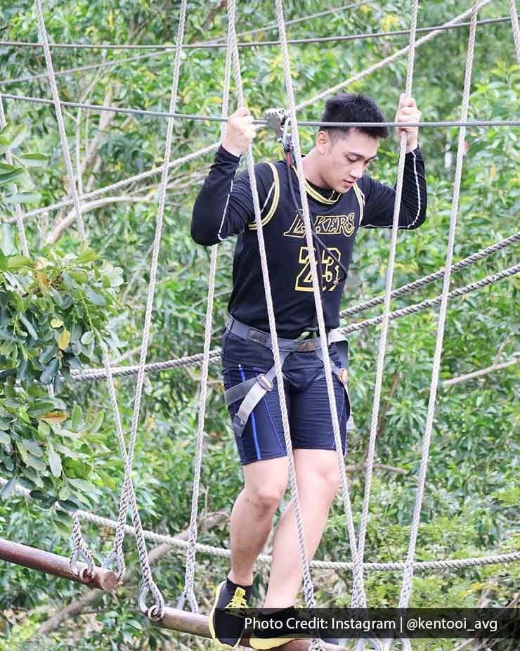 A man was enjoying the obstacle course at Penang Escape Adventure Theme Park - Lexis Suites Penang