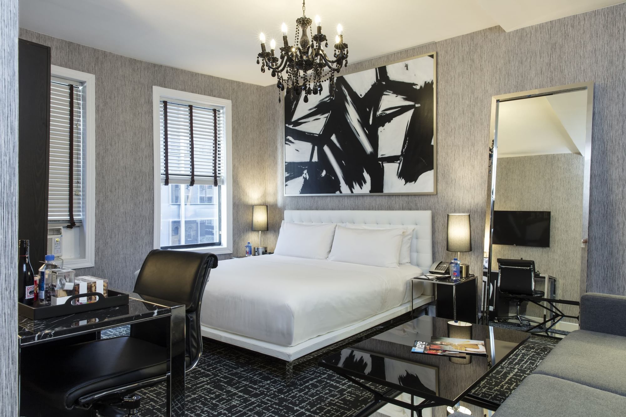 the square hotel