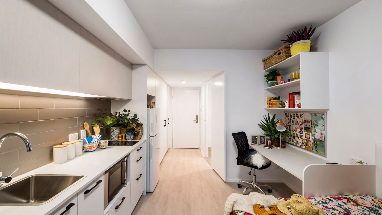 School Street Studios_Studio Apartment