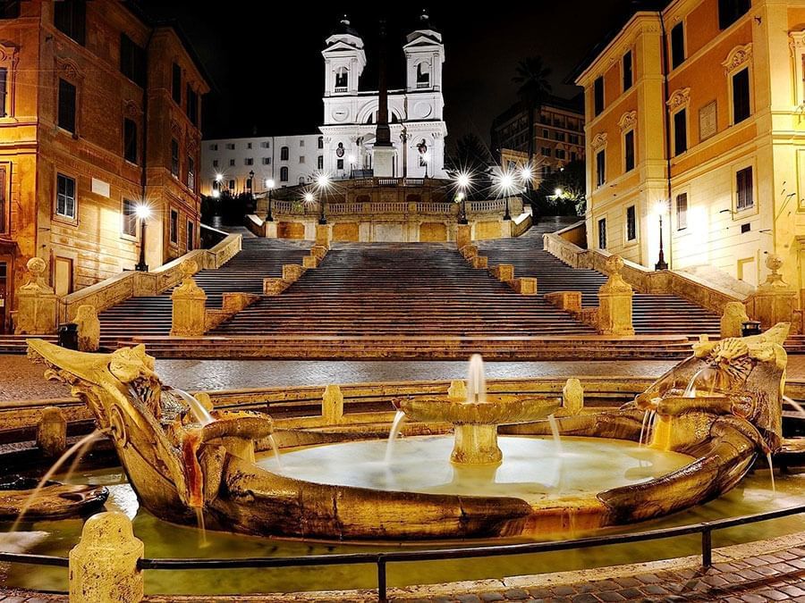 Fountain & stairway, The Spanish Steps near Rome Luxury Suites