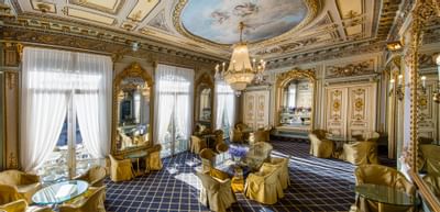 Salon Versailles