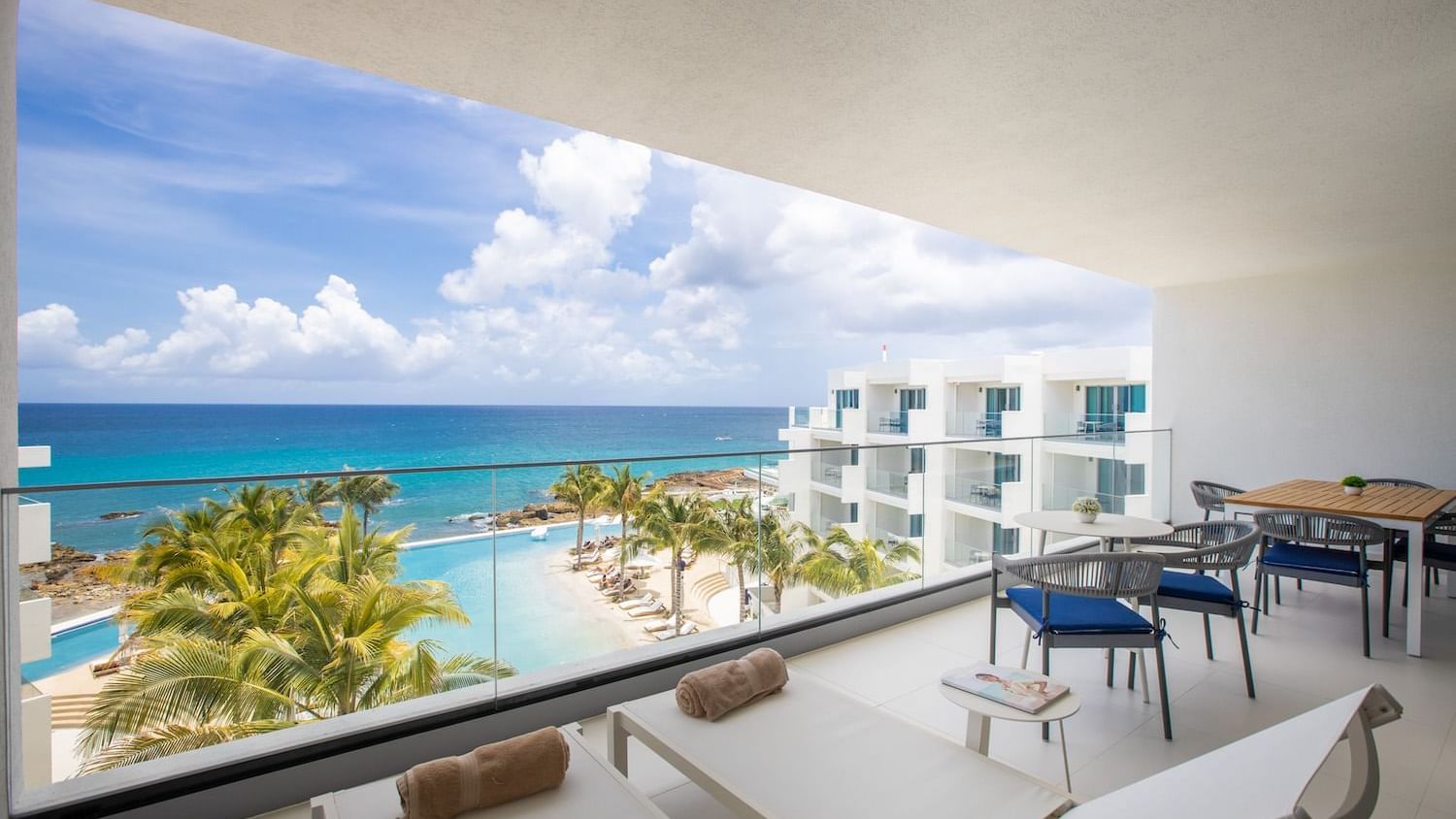 Penthouse Oceanfront Suite | St Maarten Accommodations