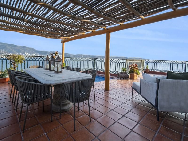 Dining area with sea view near Fiesta Americana