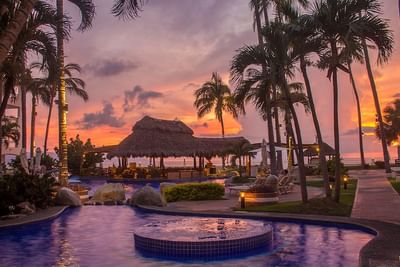 pool at Plaza Pelicanos Grand Beach Resort Hotel