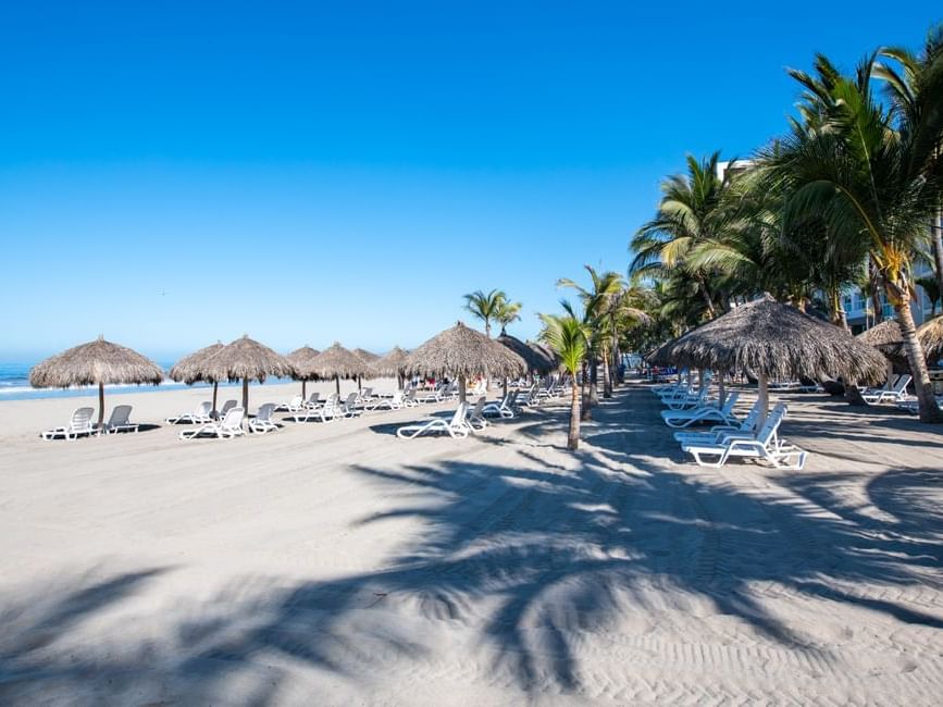 Beach facilities at Hotel Villa Varadero