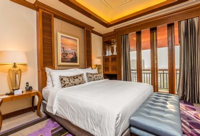 Royal Suite bedroom at Chatrium Hotel Royal Lake Yangon