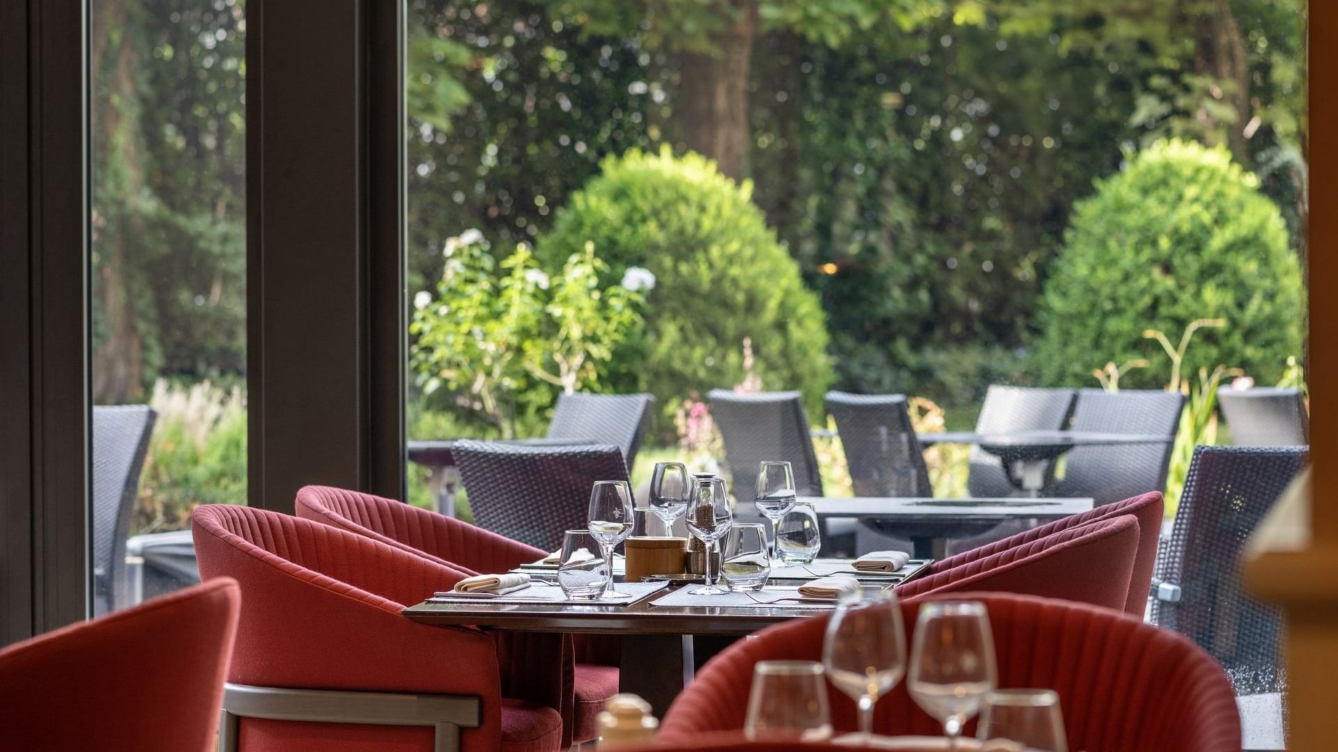 Salon-restaurant 3