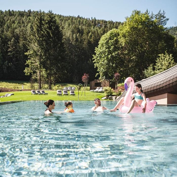 Falkensteiner Family Resort Lido Außenbereich Pool