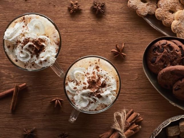 Hot Cocoa with Cookies & Spices