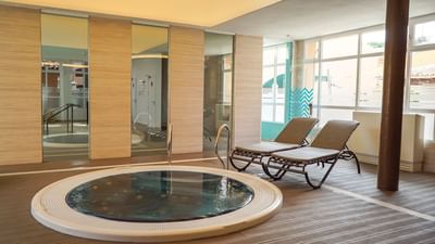 Spa with whirlpool at Los Amigos Beach Club