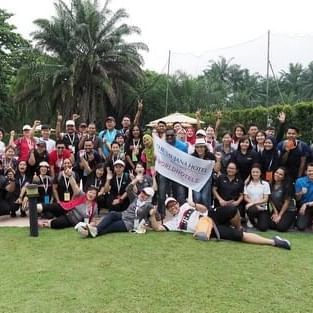 A group picture of escapology afternoon event at The Saujana Hotel Kuala Lumpur 