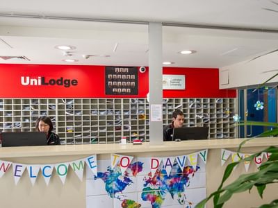 UniLodge @ ANU – Davey Lodge_Reception Desk