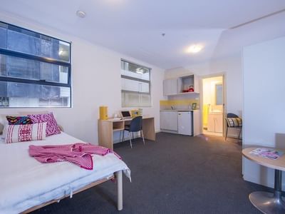 Residences: Studio with ensuite bathroom