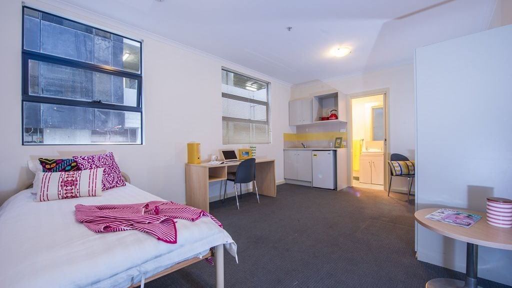 Residences: Studio with ensuite bathroom