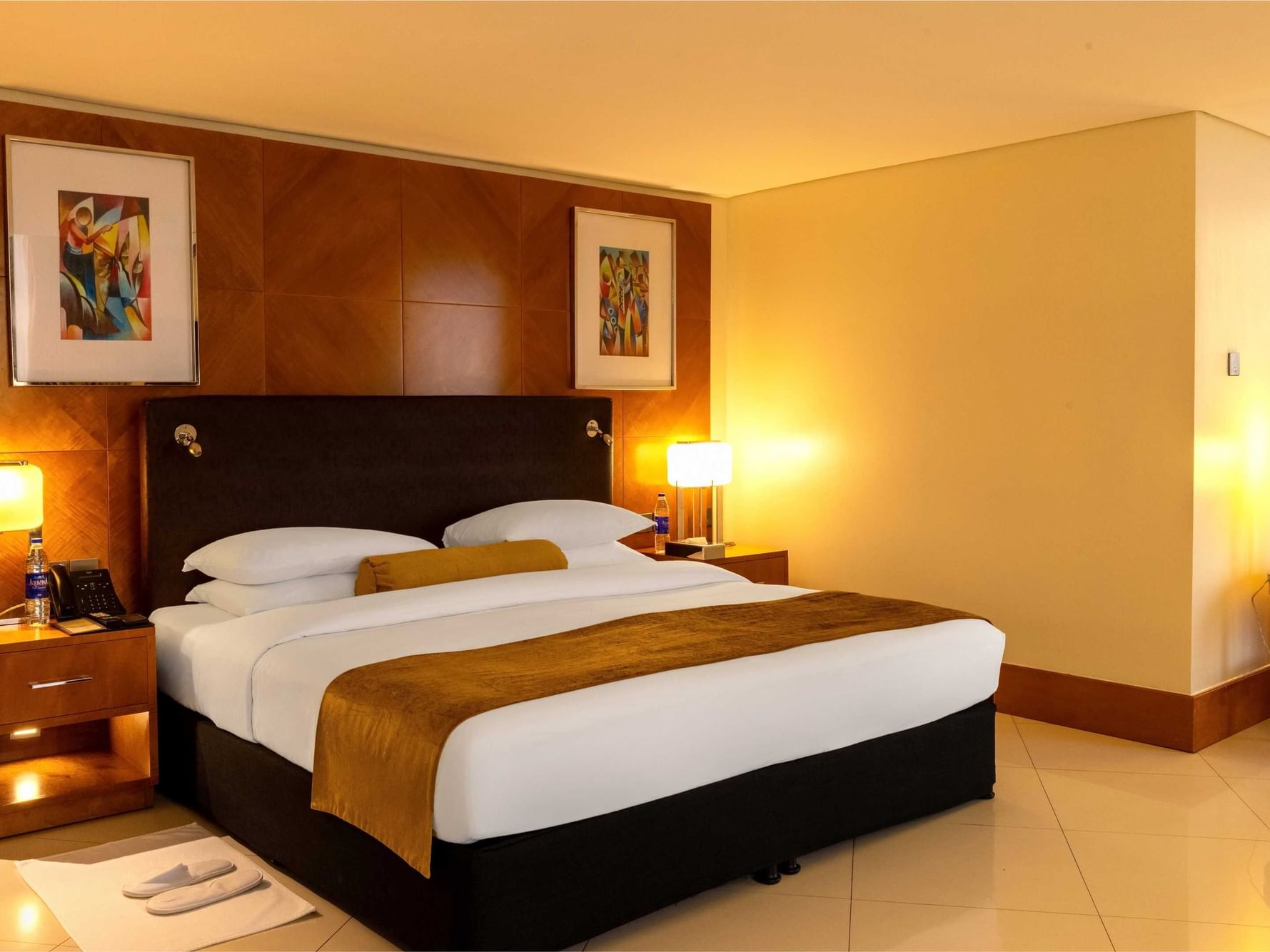 1 Bedroom Ambassador Suite