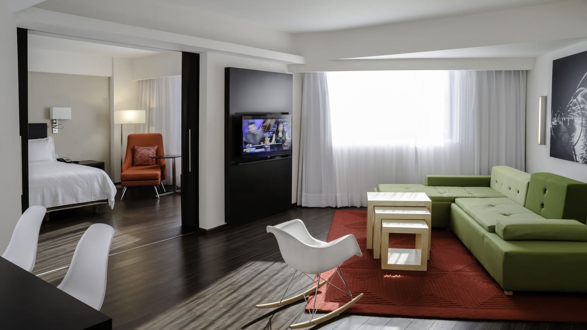 Galería Fiesta Inn Monterrey Valle