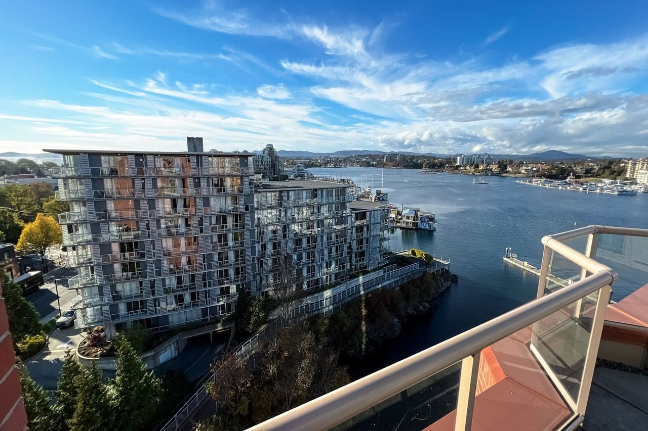 Coast Premium King room view