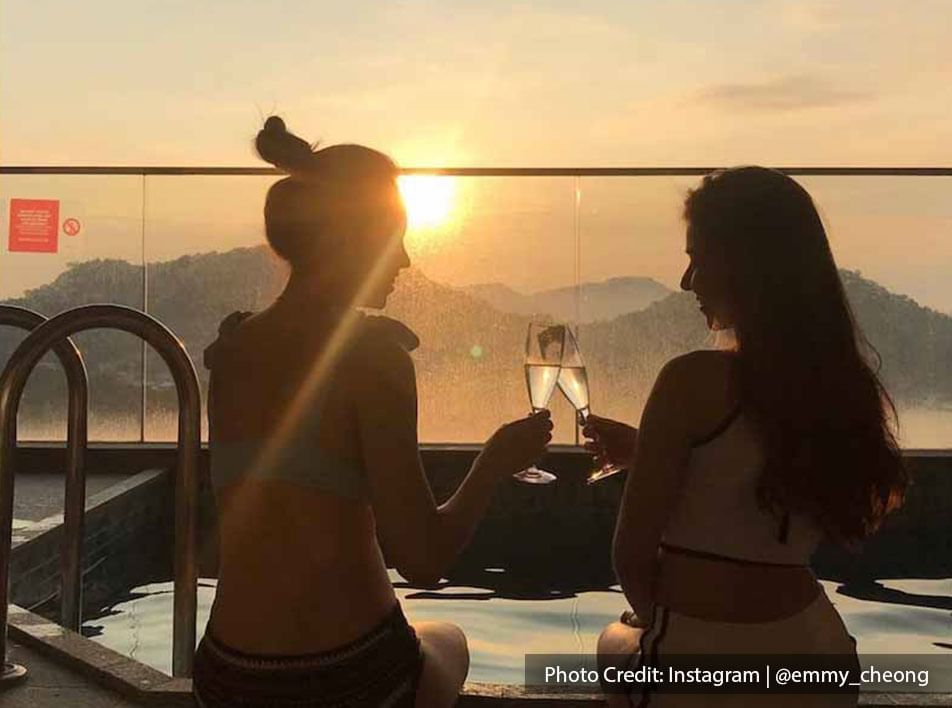 Girls Day Out at Lexis Private Pool in Room