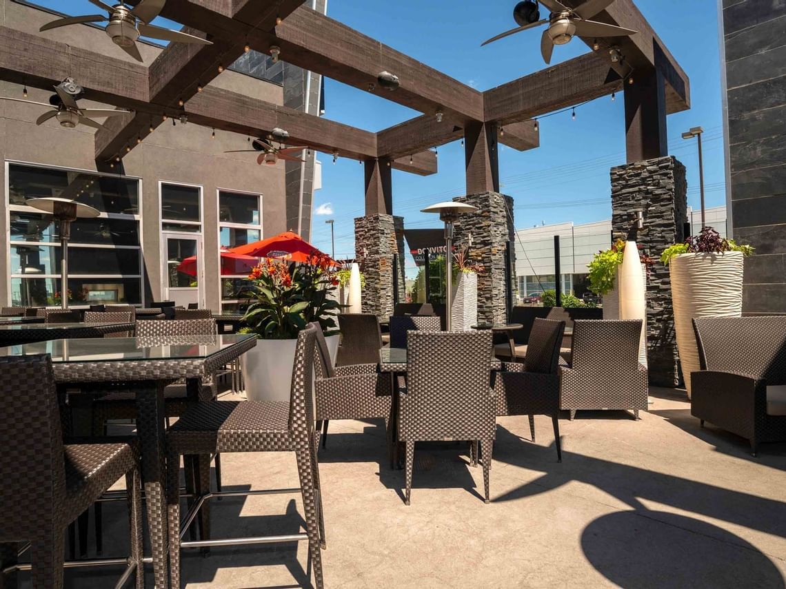 Chop Steakhouse & Bar Sandman Hotel & Suites Winnipeg Airport