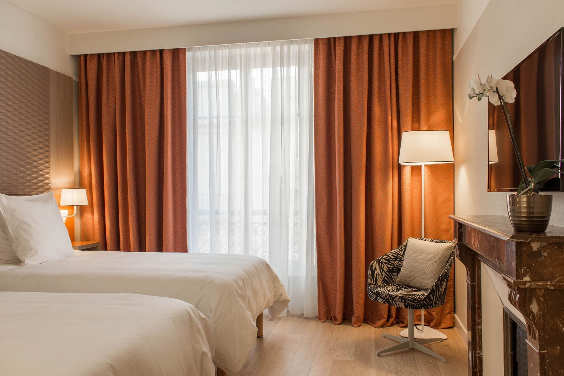 Intérieur de la chambre Comfort à l'Oceania Le Métropole Montpellier