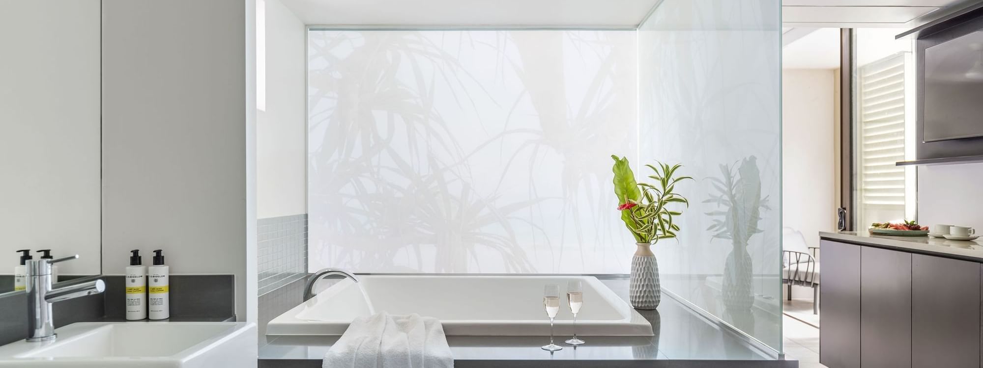 studio spa room